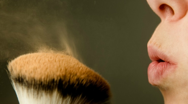 Make up brush